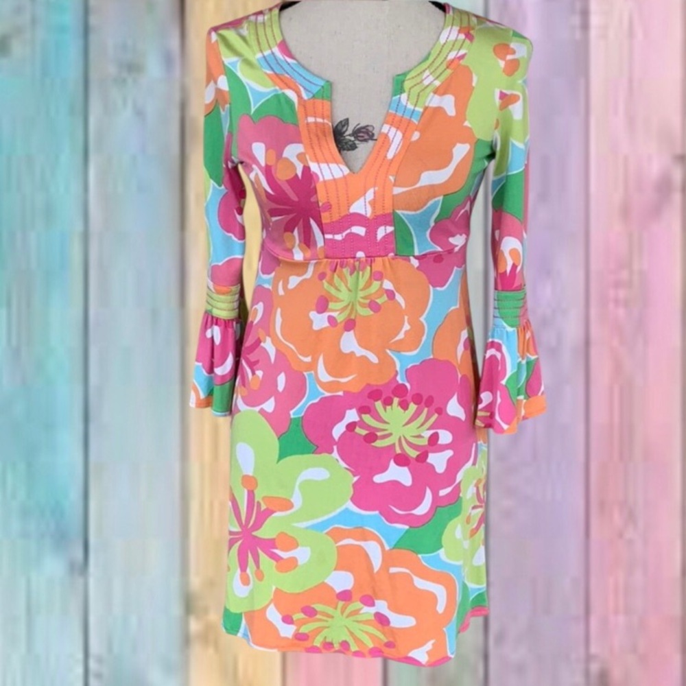 Lilly Pulitzer Retro Pink Blue Multi Color Floral V-neck Bell Sleeve Dress